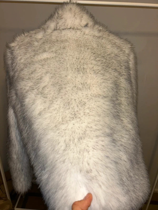 Molai fur Grey and white fluffy cropped jacket 16-18
