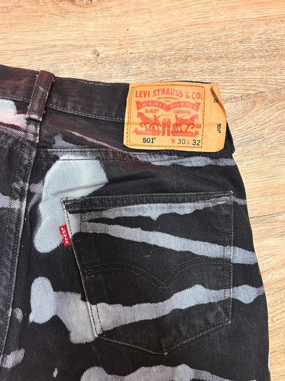 levi’s 501 black bleach wash jeans w30 l32