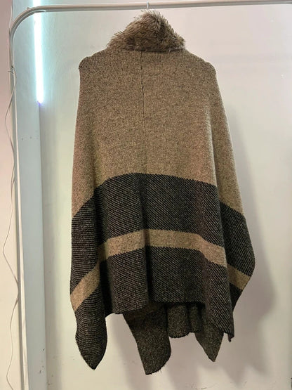 Japanese Vintage  Faux Fur Collar Cape Poncho  Brown Taupe Blanket Wrap
