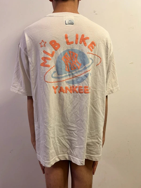 MLB Korea New York Yankees Oversized Graphic T-Shirt  Merchandise KPOP