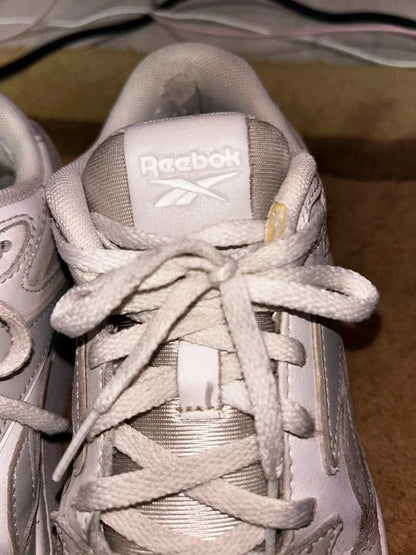 Reebok White Grey Trainers UK 4