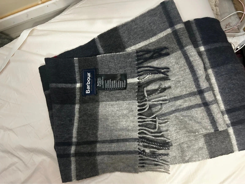 Barbour Grey Tartan Lambswool Cashmere Scarf with Tags Black Check