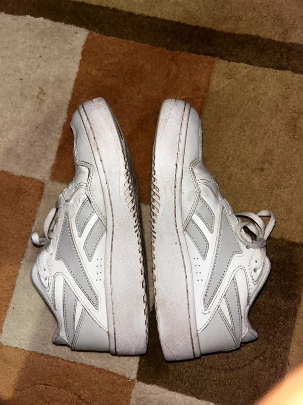 Reebok White Grey Trainers UK 4