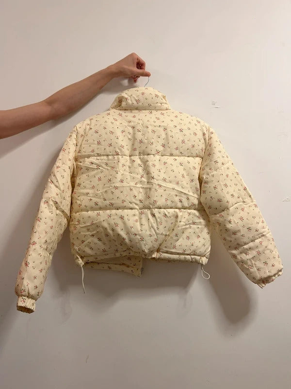 Cream Floral Cropped Puffer Jacket Women’s Small