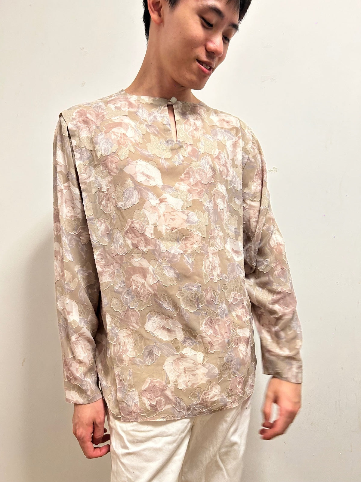 French Vintage Floral Blouse UK 16 Romantic Textured Long Sleeve  Neutral Beige
