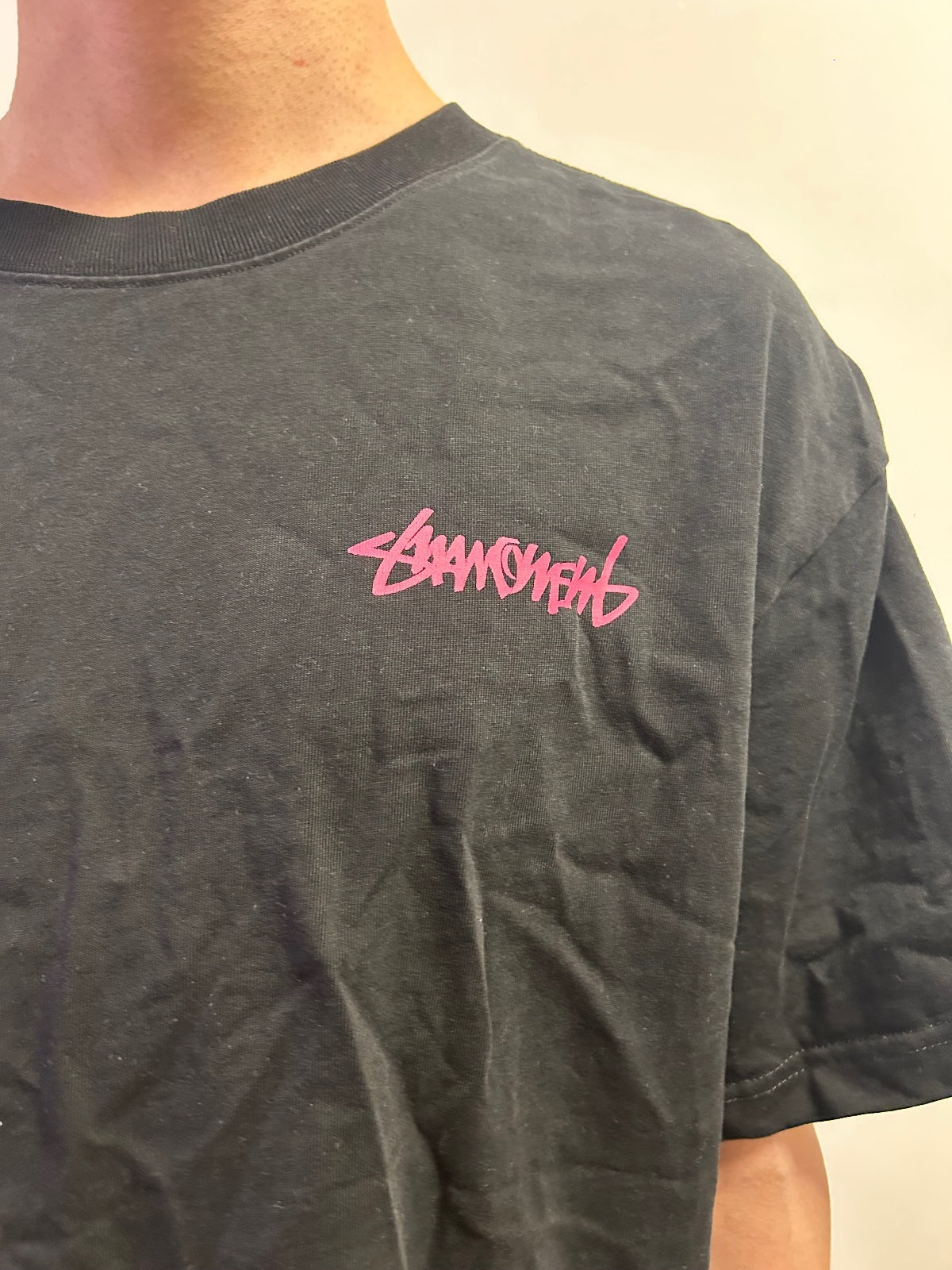 Suamoment Oversized Black Graphic T-Shirt Pink Logo 100% Cotton Size L