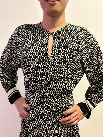 H&M Black & White Geometric Print Blouse XS Long Sleeve Relaxed Shirt